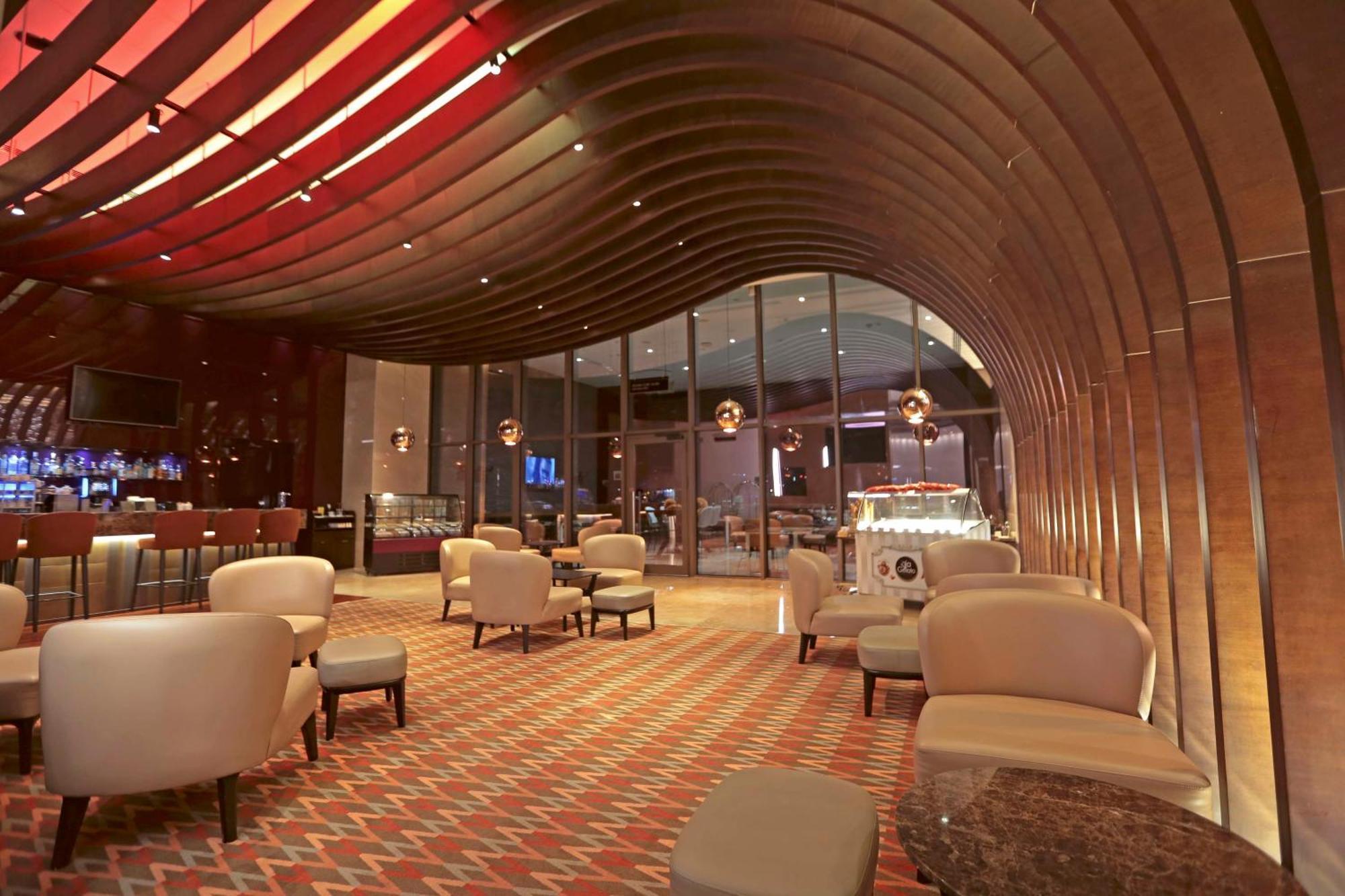 Doubletree By Hilton Istanbul Umraniye Hotell Exteriör bild